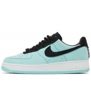 Кроссовки Tiffany & Co. x Nike Air Force 1 Low 1837 Friends & Family мятные