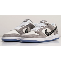 Кроссовки Nike Dunk Dior