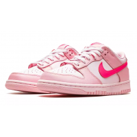 Кроссовки Nike SB Dunk Low Triple Pink розовые