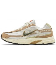 Nike Initiator Light Bone Cargo Khaki