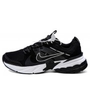 Nike V2K Run Runtekk Black Grey White
