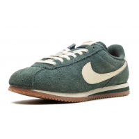 Nike Cortez Vintage Green Muslin Gum