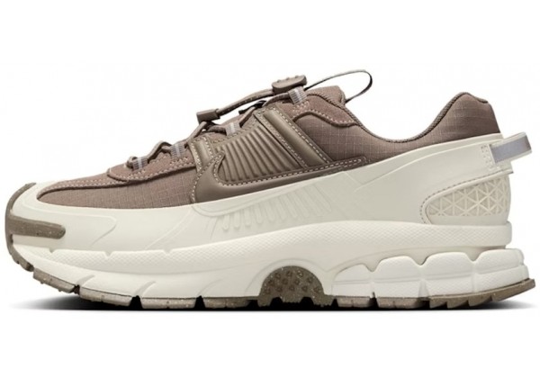 Nike Zoom Vomero 5 Roam Bone Mink Brown