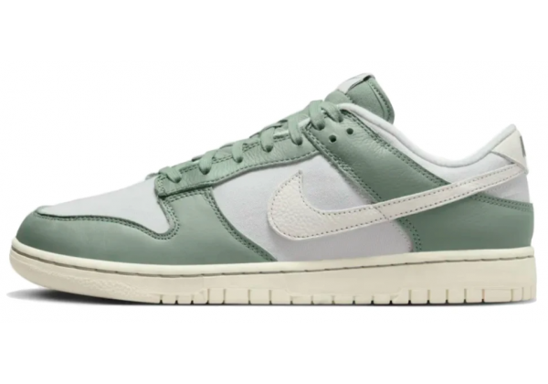 Кроссовки Nike Dunk Low Mica Green
