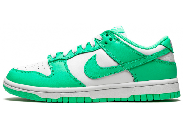 Кроссовки Nike Dunk Low WMNS Green Glow
