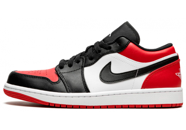 Кроссовки Nike Air Jordan 1 Low Bred Toe