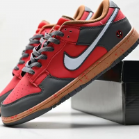 Кроссовки Nike Dunk Low Deadpool