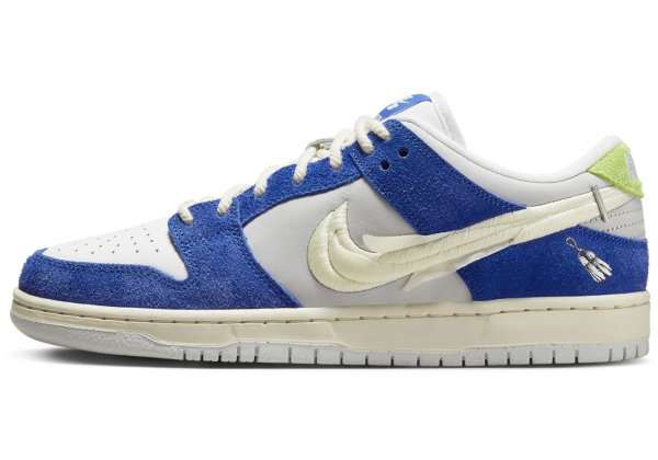 Nike Dunk Low Fly Streetwear Gardenia