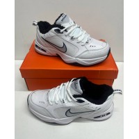 Кроссовки Nike Air Monarch 4 White с мехом