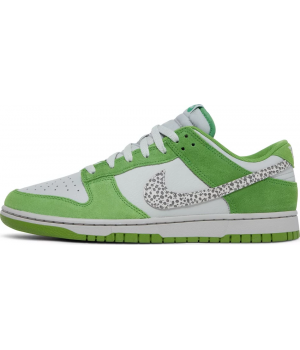 Nike Dunk Low Safari Swoosh Chlorophyll