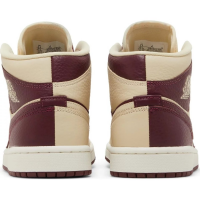 Nike Air Jordan 1 Mid SE Split Beach Cherrywood Red