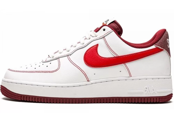 Кроссовки Nike Air Force 1 07 Low White Red