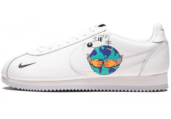  Кроссовки Nike Cortez Flyleather QS с принтом белые