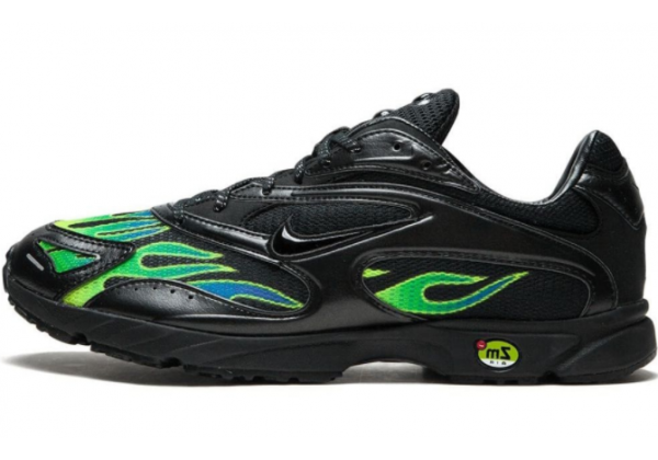 Кроссовки Nike Air Max Plus x Supreme 'ZM STRK Spectrum PLS' черные