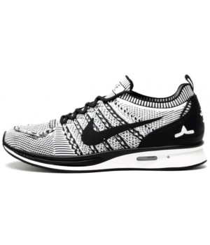 Кроссовки Nike Racing Road белые