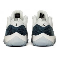 Кроссовки Jordan 11 Retro Low LE Snakeskin белые