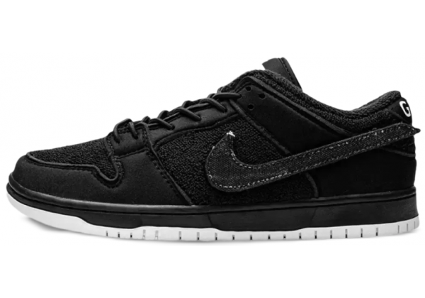 Кроссовки Nike SB Dunk Low Gnarhunters