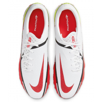 Бутсы Nike Phantom GT2 Academy Dynamic Fit TF белые 