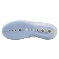 Баскетбольные кроссовки Nike Lebron XVIII белые