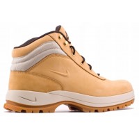 Кроссовки Nike Air Mandara коричневые