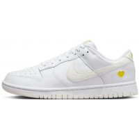 Nike Wmns Dunk Low Valentine's Day Yellow Heart