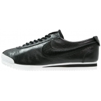  Кроссовки Nike Cortez с белой подошвой черные