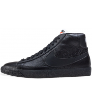 Кроссовки Nike Blazer 77 Mid All Black с мехом