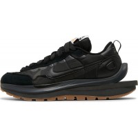 Nike Vaporwaffle Sacai Black Gum