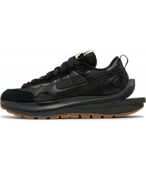 Nike Vaporwaffle Sacai Black Gum
