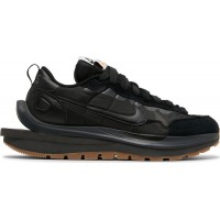 Nike Vaporwaffle Sacai Black Gum