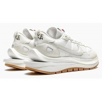 Кроссовки Nike Vaporwaffle Sacai Sail Gum