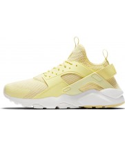 Кроссовки Air Huarache Run Ultra BR желтые