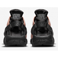 Кроссовки Nike Air Huarache LE черные с бежевым