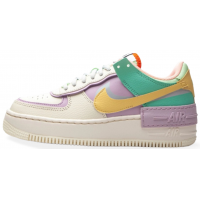 Кроссовки Nike разноцветные