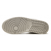 Кроссовки Nike Air Jordan Retro 1 White Beige Red Mid