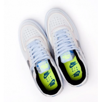 Кроссовки Nike Air Force серо-бежевые