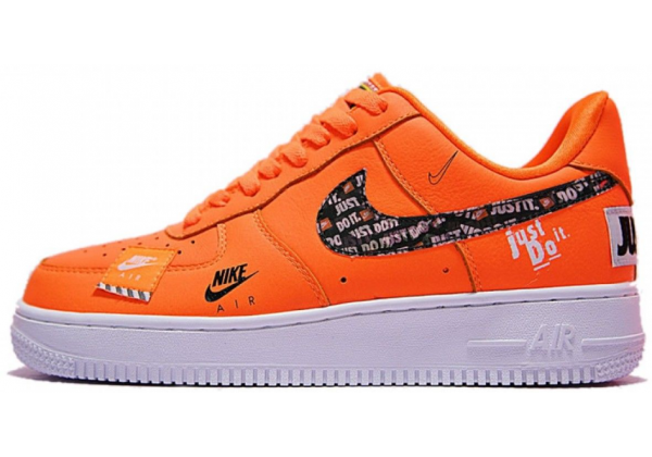 Кроссовки Nike Air Force 1 07 Just Do It Orange
