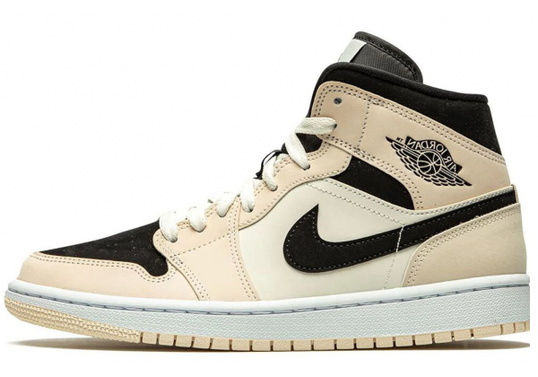 Кроссовки Nike Air Jordan 1 Retro Barely Orange