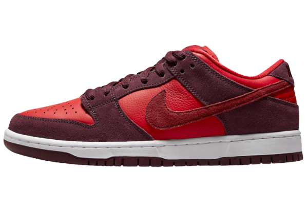 Кроссовки Nike SB Dunk Low Cherry