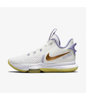 Баскетбольные кроссовки Nike