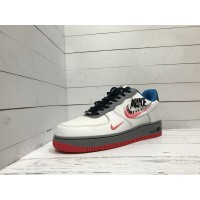 Мужские кроссовки Nike Air Force бело-сине-красные